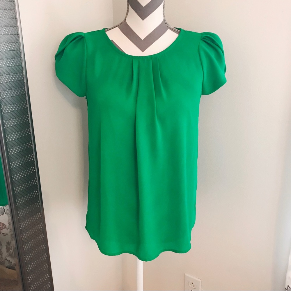 Kelly Green Blouse